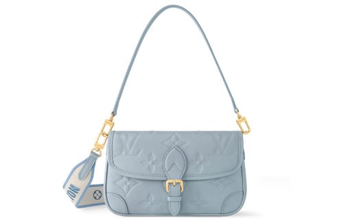 LOUIS VUITTON 다이앤 엠보싱 그레인 소가죽 바게트 핸드백, 숄더 백, 크로스백 여성 블루 L24*W9*H15cm